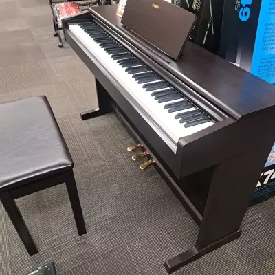 Yamaha - YDP145 R 2
